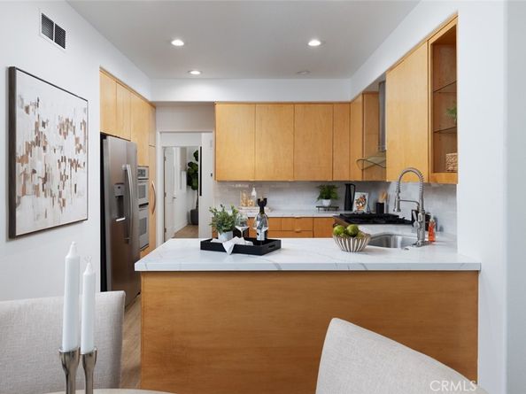 3 Longbourn Aisle, Irvine CA 92603
