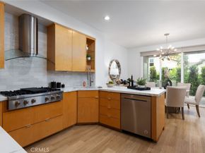3 Longbourn Aisle, Irvine CA 92603