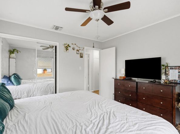 274 274 1/2 W Laurel Avenue, Sierra Madre CA 91024