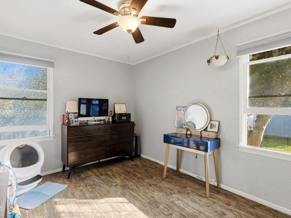 274 274 1/2 W Laurel Avenue, Sierra Madre CA 91024