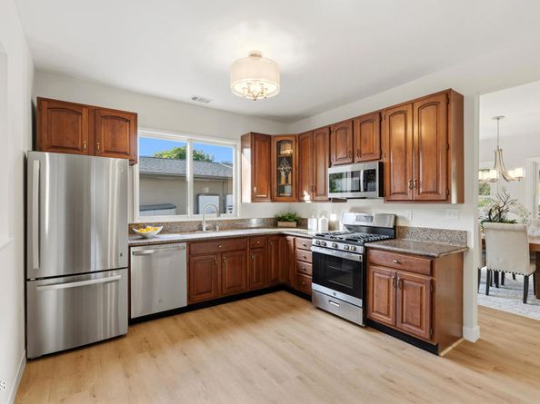 274 274 1/2 W Laurel Avenue, Sierra Madre CA 91024