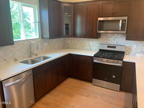 2822 Buckingham Road, Los Angeles CA 90016