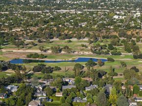 1556 Scenic Drive, Pasadena CA 91103