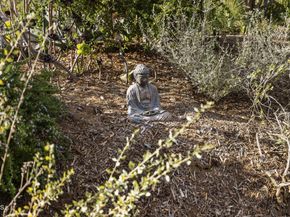 1556 Scenic Drive, Pasadena CA 91103