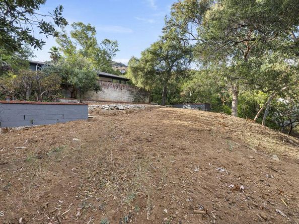 1556 Scenic Drive, Pasadena CA 91103