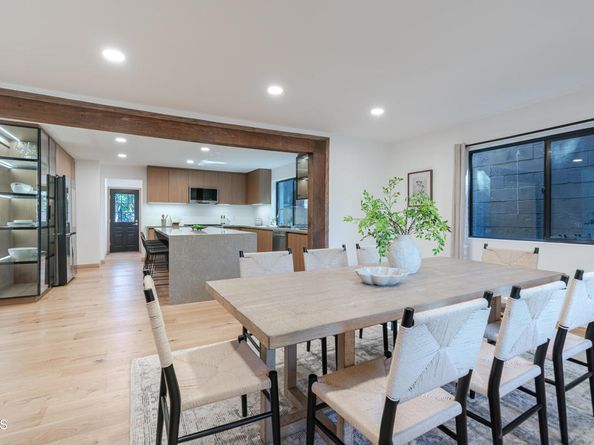 1726 La Loma Road, Pasadena CA 91105