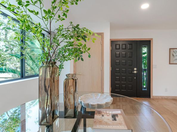 1726 La Loma Road, Pasadena CA 91105