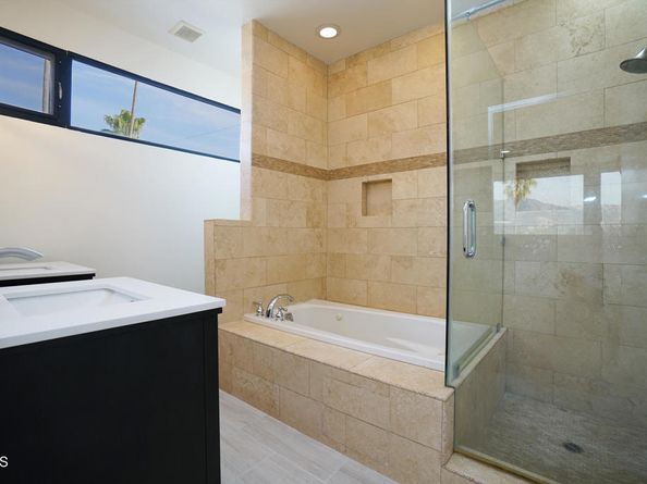 1325 Linda Rosa Avenue, Los Angeles CA 90041