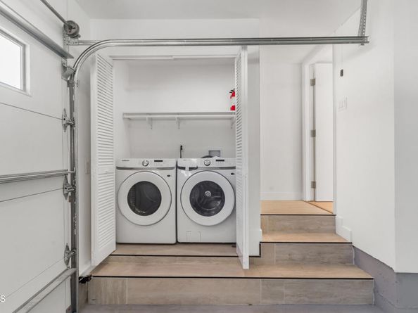 3880 SHADOW GROVE Road, Pasadena CA 91107