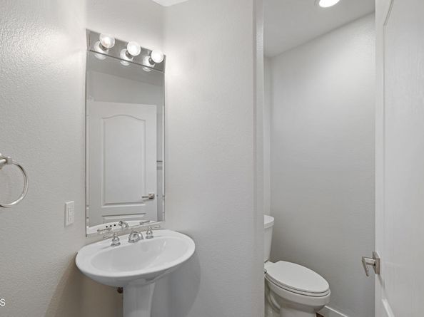 3731 N Hollingsworth Road, Altadena CA 91001