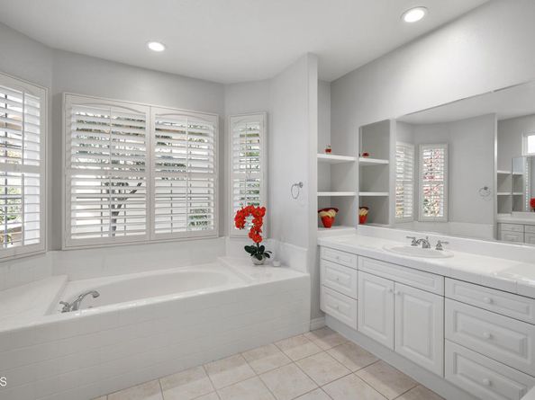 3731 N Hollingsworth Road, Altadena CA 91001