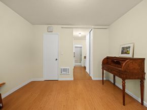 360 S Euclid Avenue 124, Pasadena CA 91101