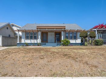 1139 N. Heliotrope Dr.,