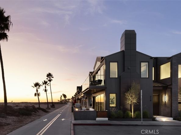 218 E Oceanfront, Newport Beach CA 92661