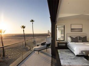 218 E Oceanfront, Newport Beach CA 92661