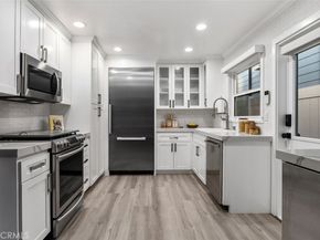 210 Collins Avenue, Newport Beach CA 92662