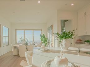 137 Oakstone, Irvine CA 92618