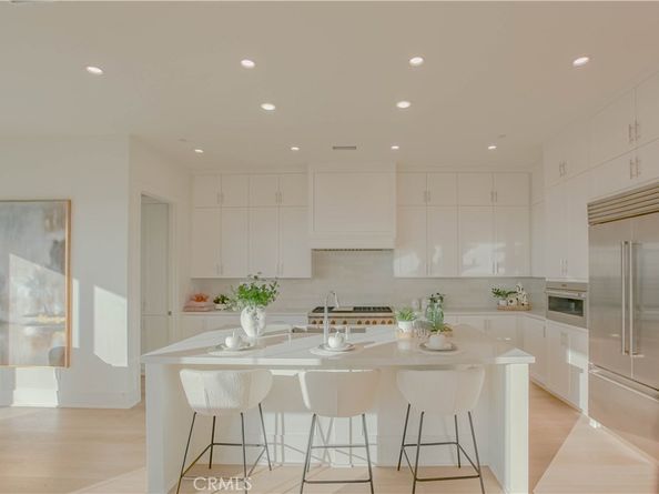 137 Oakstone, Irvine CA 92618