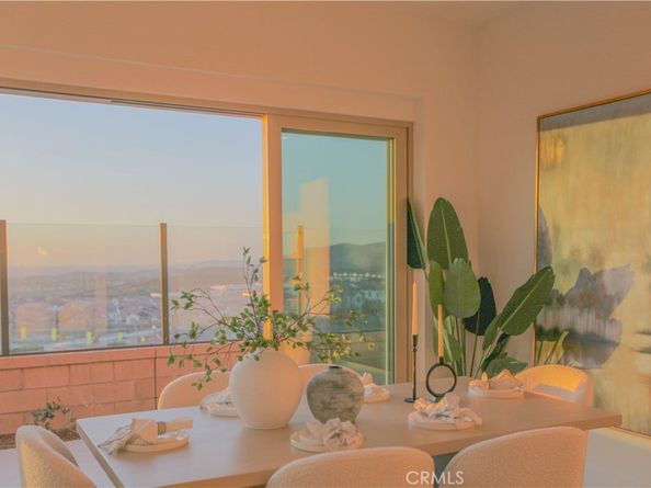 137 Oakstone, Irvine CA 92618