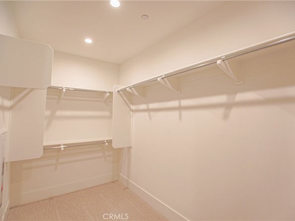 137 Oakstone, Irvine CA 92618