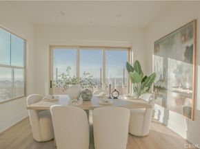 137 Oakstone, Irvine CA 92618