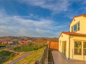 137 Oakstone, Irvine CA 92618