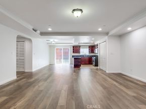 700 S Ardmore Avenue 204, Los Angeles CA 90005