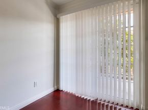 700 S Ardmore Avenue 204, Los Angeles CA 90005
