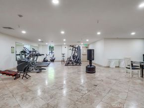 700 S Ardmore Avenue 204, Los Angeles CA 90005