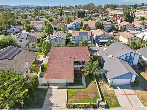 24955 Wells Fargo, Laguna Hills CA 92653