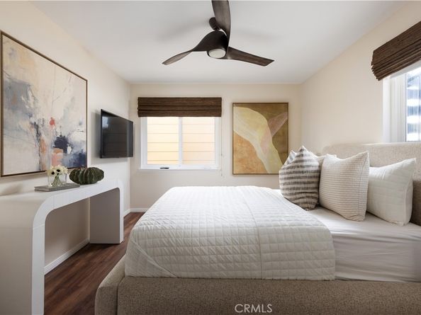 29 Surfside Avenue B, Surfside CA 90743