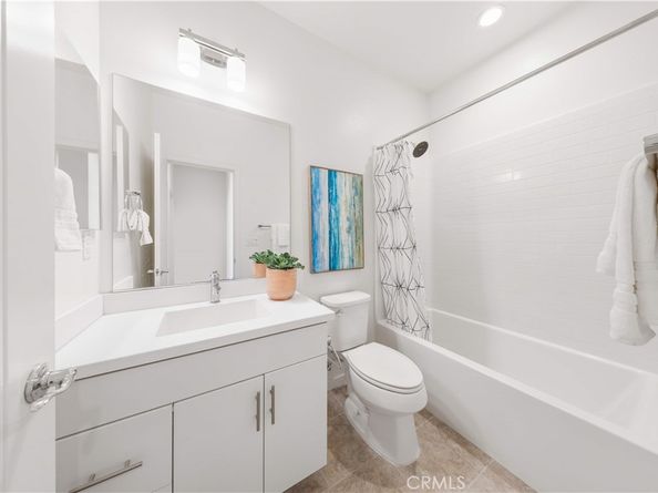 81 Savannah, Lake Forest CA 92630