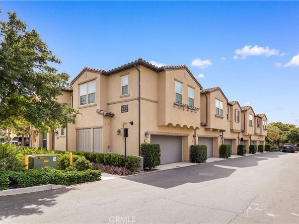 81 Savannah, Lake Forest CA 92630