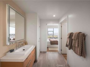 9 MacArthur Place 1503, Santa Ana CA 92707