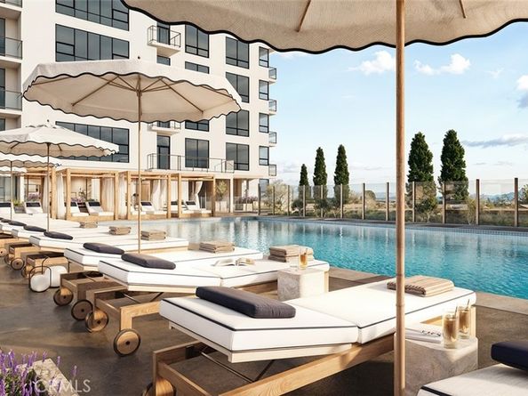 9 MacArthur Place 1503, Santa Ana CA 92707