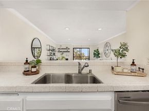 2599 Walnut, Signal Hill CA 90755