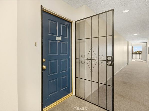 2599 Walnut, Signal Hill CA 90755