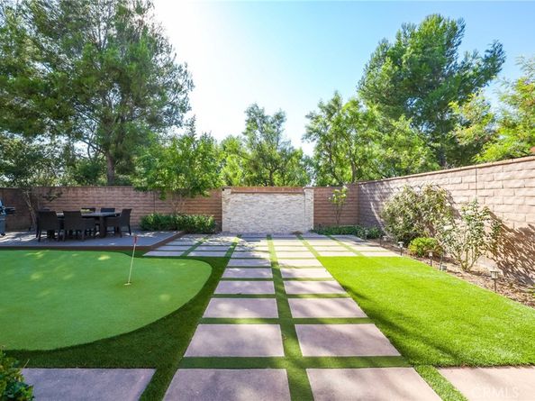 10 Shadybend, Irvine CA 92602
