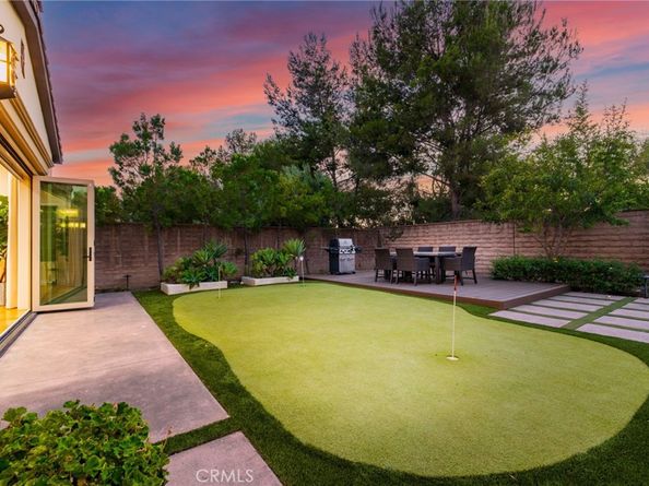 10 Shadybend, Irvine CA 92602