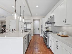 10 Shadybend, Irvine CA 92602