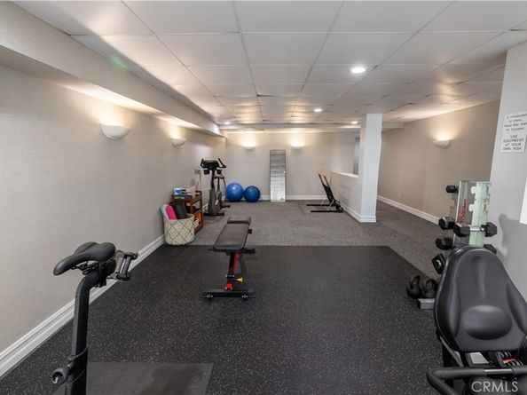 906 Doheny Drive 303, West Hollywood CA 90069