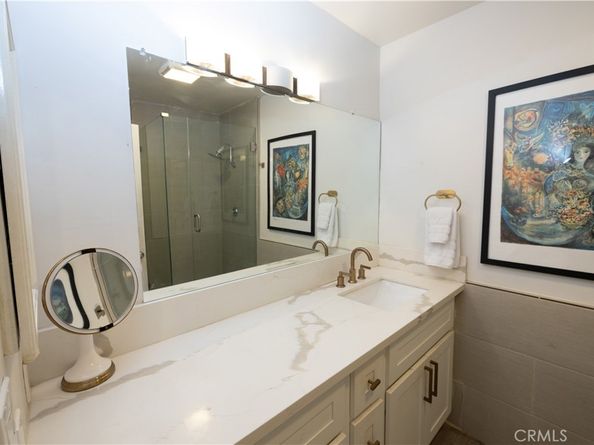 906 Doheny Drive 303, West Hollywood CA 90069