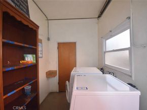 1334 E 1st Street 12, Long Beach CA 90802