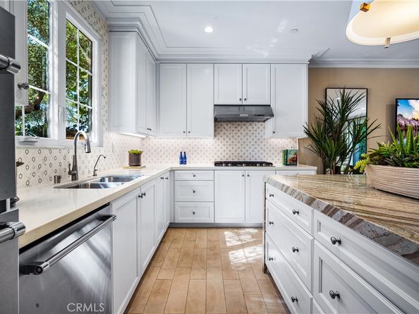 166 Villa Ridge, Irvine CA 92602