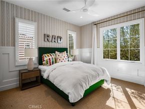 166 Villa Ridge, Irvine CA 92602