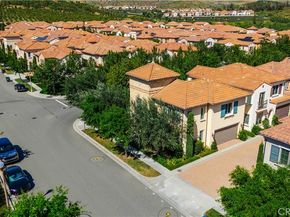 166 Villa Ridge, Irvine CA 92602