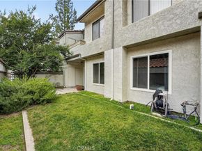 69 Brownfield, Pomona CA 91766