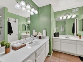 69 Brownfield, Pomona CA 91766