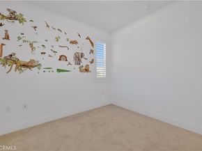 426 Lobata, Irvine CA 92618