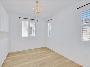 426 Lobata, Irvine CA 92618